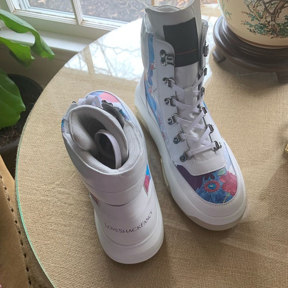 Bogner x LoveShackFancy Ottawa High-top sneakers in Wisteria Blue…size US 10…NWT - Picture 5 of 7